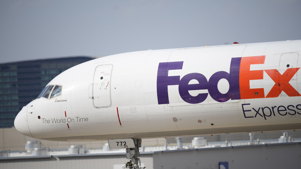 شركة "فيديكس" تريد تزويد طائرات شحن بأنظمة مضادة للصواريخ