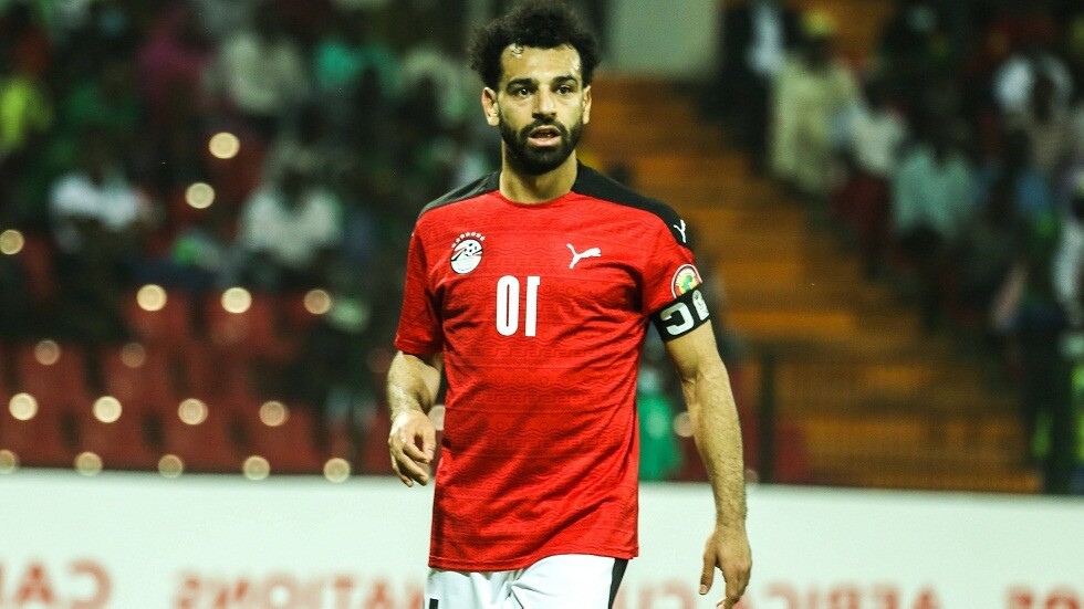 رابح ماجر يفسر عدم تألق صلاح مع "الفراعنة" في كأس إفريقيا.. هل توافقه الرأي؟