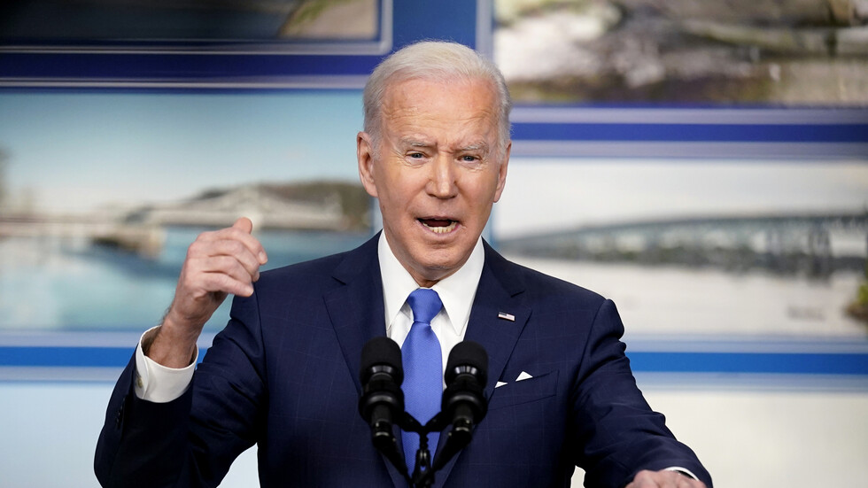 بايدن عن محتجز رهائن تكساس: أعتقد أنه اشترى سلاحه "من الشارع"