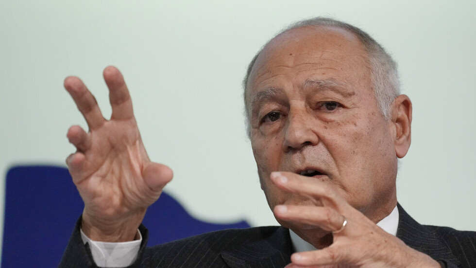 أبو الغيط يدين استهداف صهاريج المحروقات في مطار أبو ظبي