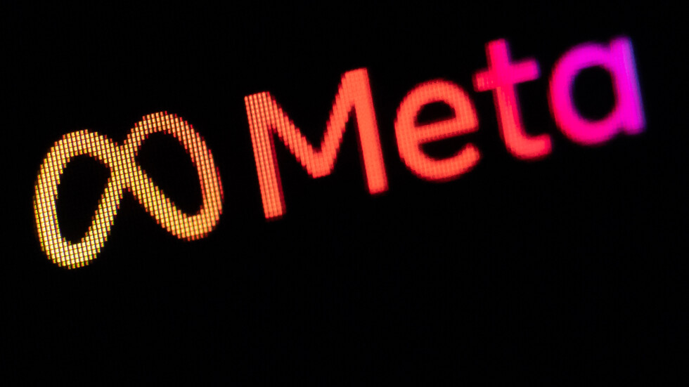 شركة "ميتا": خطأ فني وراء حجب صفحة الوفد الروسي في فيينا على "فيسبوك"