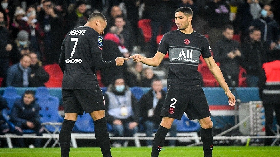 مبابي يتفاعل ويعلق على هدف حكيمي في شباك الغابون