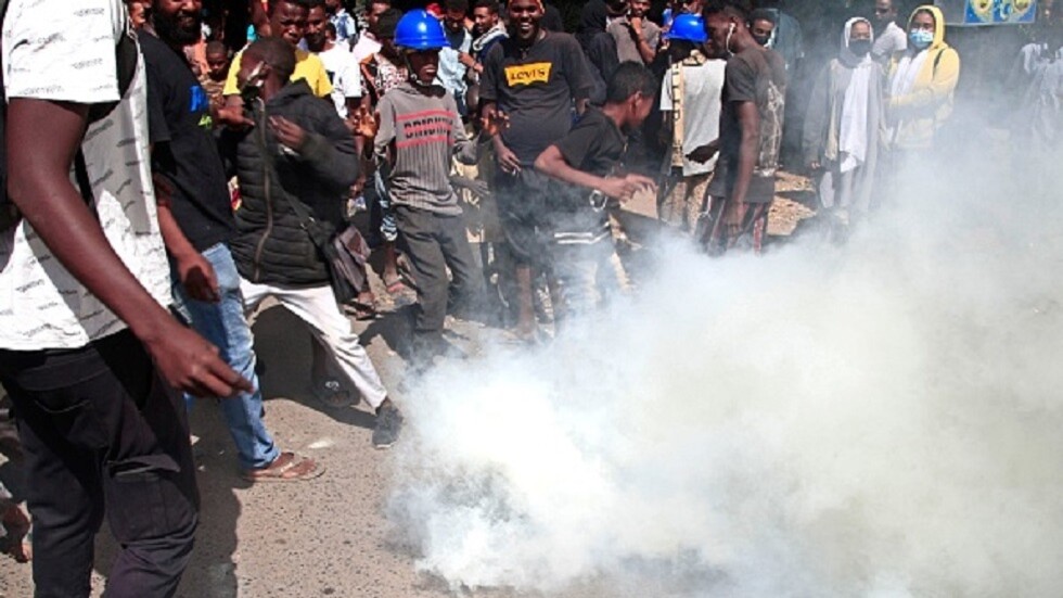 السودان.. دبلوماسيان أمريكيان يزوران الخرطوم لتسوية أزمة ما بعد الانقلاب