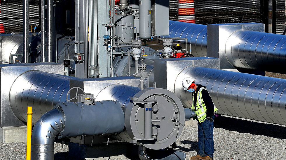 عطل فني يوقف إمداد تركيا بالغاز الإيراني 10 أيام