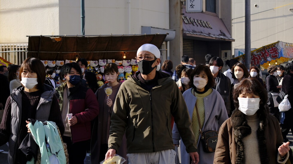 اليابان.. 3 محافظات تتجه لطلب إخضاعها لشبه حالة طوارئ بسبب "أوميكرون"
