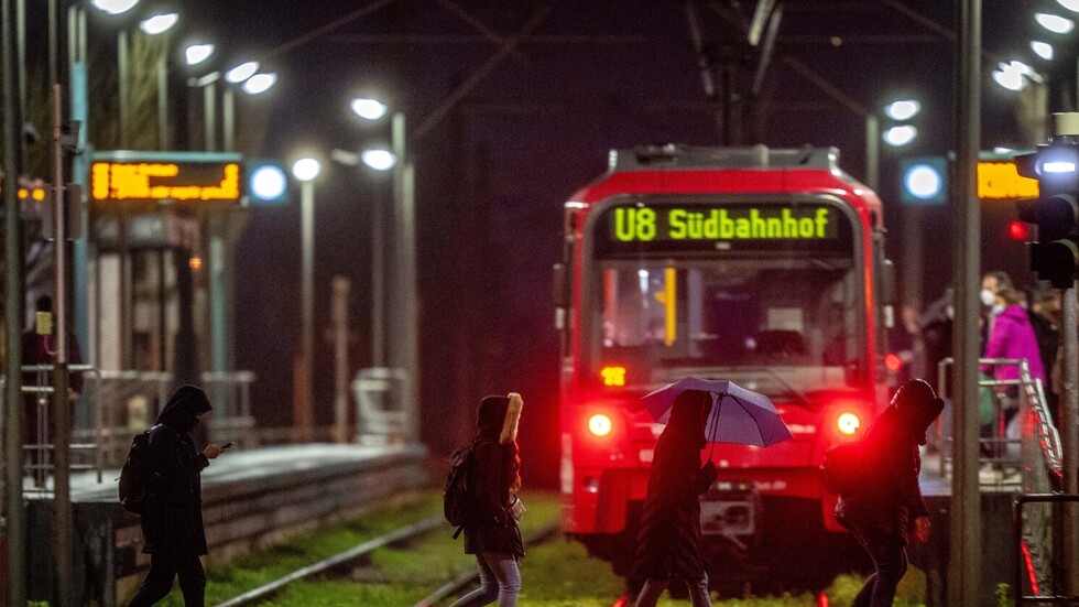 الصحة الألمانية تتوقع وصول ذروة إصابات كورونا الشهر المقبل