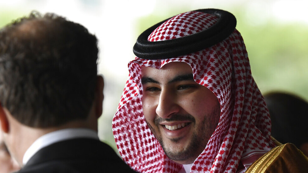 السعودية.. نائب وزير الدفاع يبحث مستجدات أزمة اليمن مع المبعوثين الأممي والأمريكي