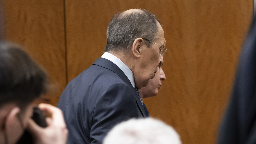 لافروف: واشنطن ستقدم ردها على مبادرتنا الأمنية الأسبوع القادم ولا يجوز ربط أمن أوروبا بأوكرانيا فقط