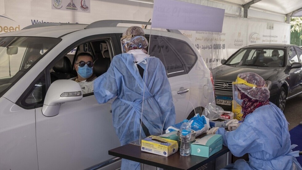 الصحة المصرية تسجل 41 وفاة و1569 إصابة جديدة بكورونا