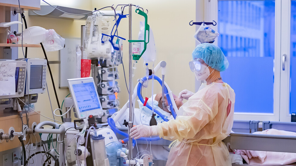 إسرائيل..  67198 حالة إصابة جديدة بفيروس كورونا