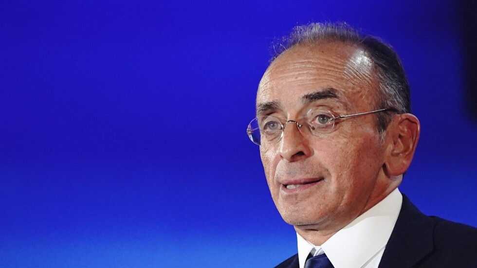 مرشح للانتخابات الرئاسية الفرنسية يدعو لإعادة فتح سفارة باريس في دمشق ووقف "شيطنة" الأسد