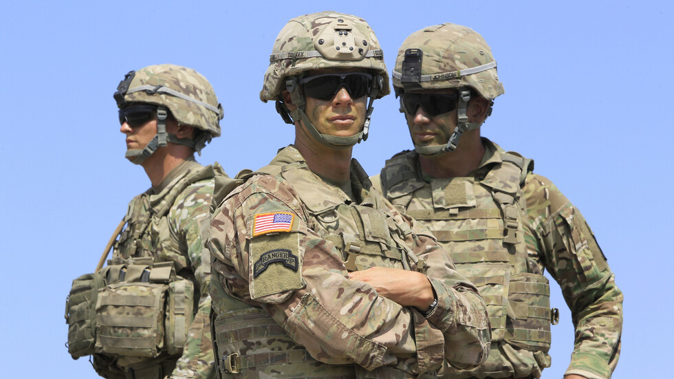 الدفاع الأمريكية تعلن رفع مستوى تأهب بعض قواتها في الداخل والخارج بسبب الوضع حول أوكرانيا