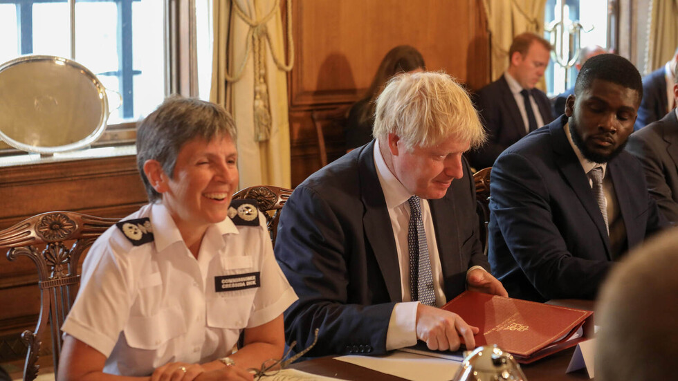 شرطة لندن تفتح تحقيقا في حفلات داونينغ ستريت