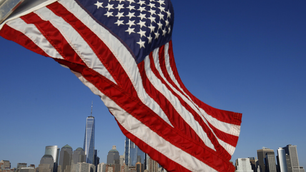 واشنطن: سنواصل الوقوف بجانب الإمارات والسعودية ومحاسبة قادة الحوثيين المسؤولين عن الهجمات الإرهابية