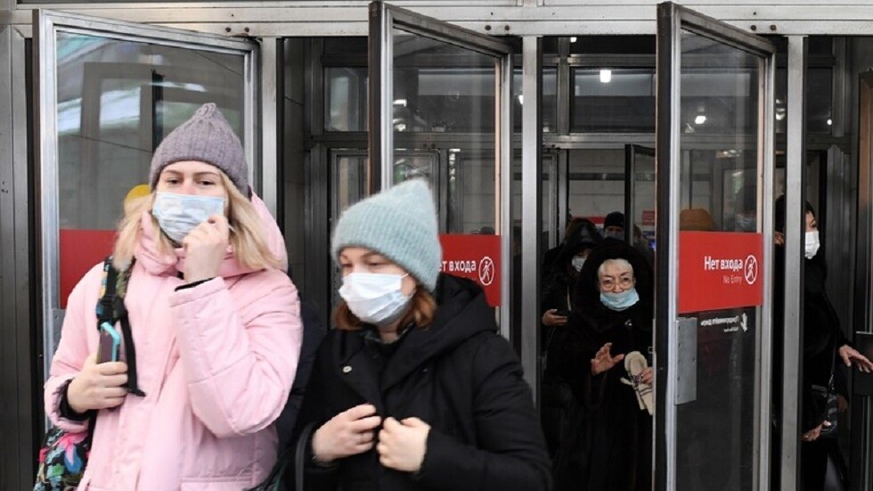 روسيا تسجل زيادة قياسية جديدة في عدد الإصابات بكورونا