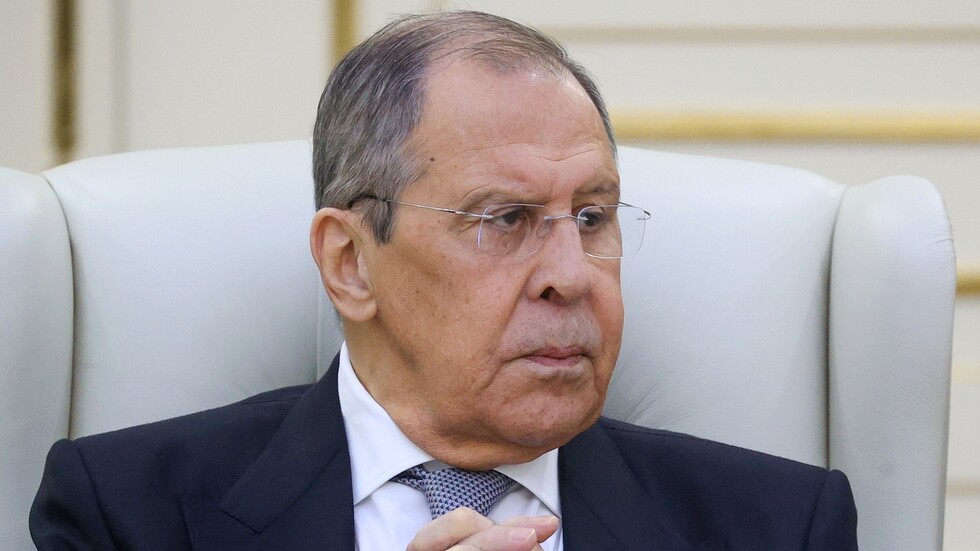 لافروف: مطالب الغرب لروسيا بالحد من تدريباتها داخل حدودها وقحة وسنضمن أمن مواطنينا مهما كانت الظروف