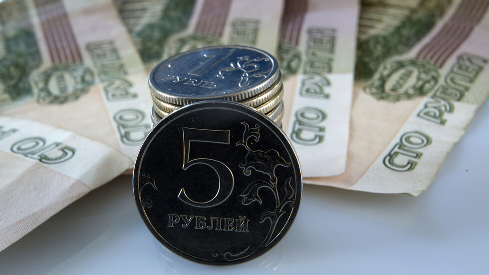 كيف كان أداء الاقتصاد الروسي في 2021؟