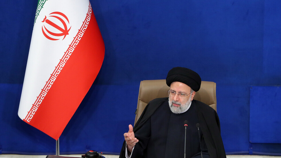 الرئيس الإيراني يؤكد أهمية إنجاز الممر الدولي "شمال - جنوب"