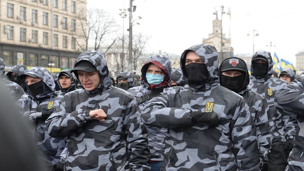 روسيا تطالب كندا بتوضيح عن تدريبها تشكيلات نازية في أوكرانيا