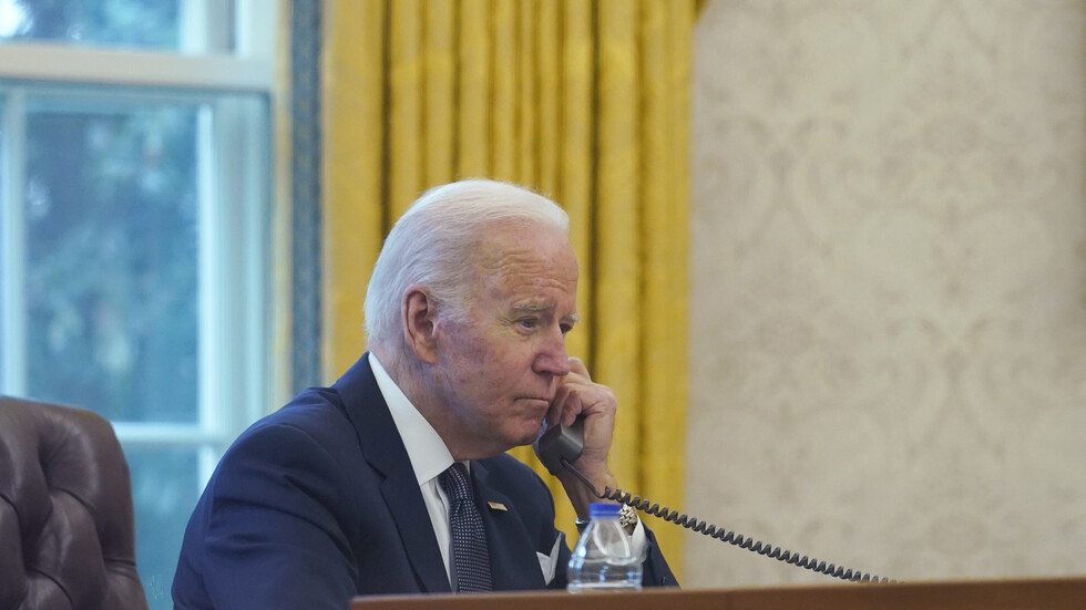 وسائل إعلام أمريكية: تزايد الخلافات بين واشنطن وكييف بشأن خطر "الغزو الروسي لأوكرانيا"