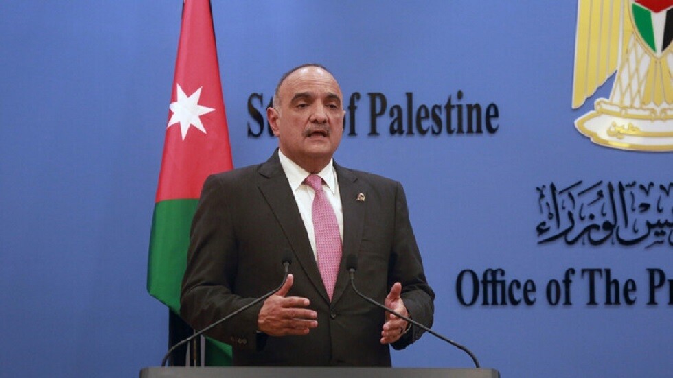 رئيس الوزراء الأردني ينقل رسالة شفوية من الملك لولي عهد أبو ظبي