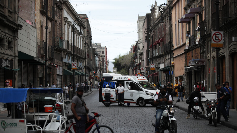 عشرات القتلى والجرحى في حادث سير مروع بالمكسيك