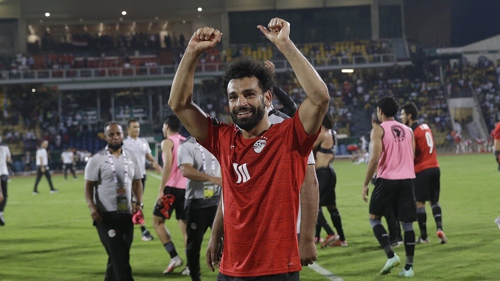 في فيديو طريف.. صلاح يطلق لقبا على الحضري ويكشف عن تنبؤاته له قبل مواجهة المغرب