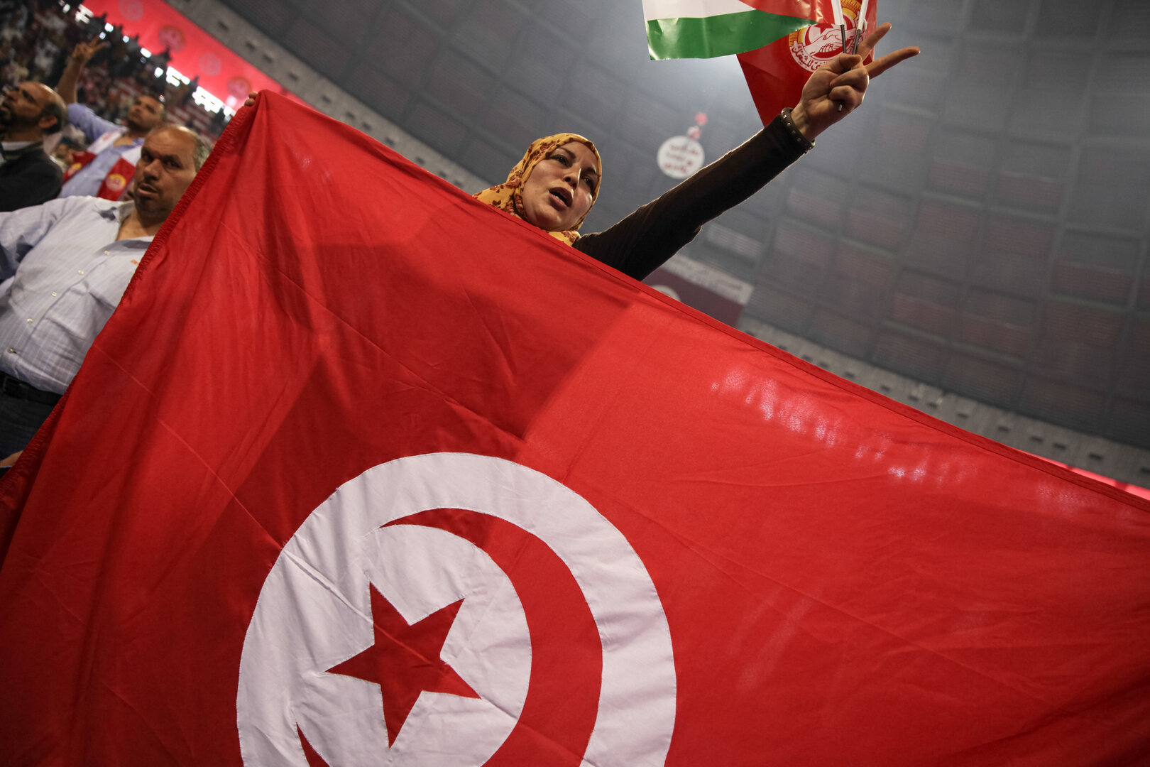 ترحيل 22 تونسيّا من ليبيا