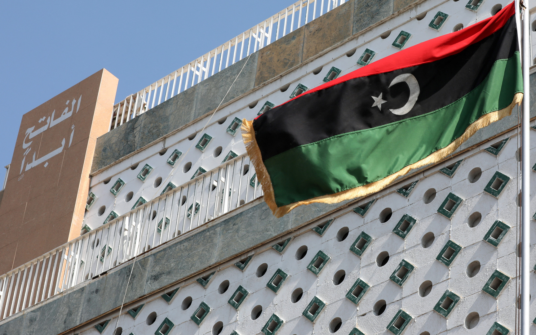 ليبيا.. حبس نائب رئيس الوزراء الأسبق الصديق بتهم فساد مالي