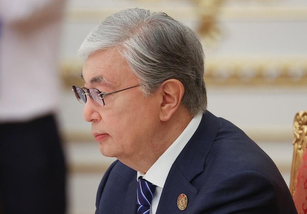 كازاخستان.. إقالة الحكومة وتعيين قائم بأعمال رئيس الوزراء