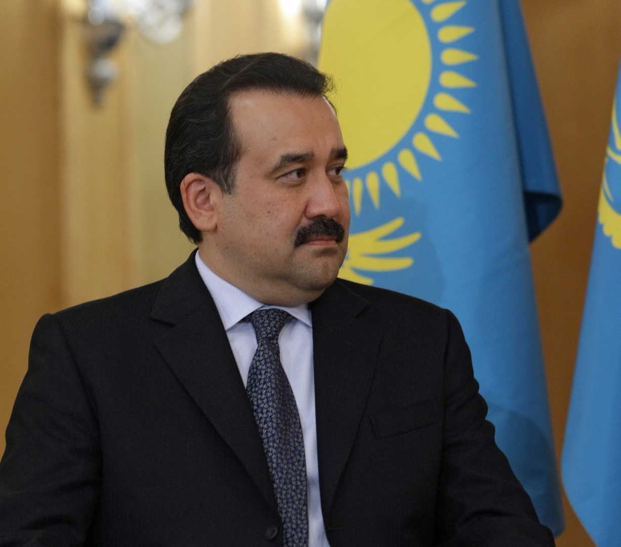 اعتقال رئيس جهاز أمن الدولة في كازاخستان المقال كريم ماسيموف بتهمة 