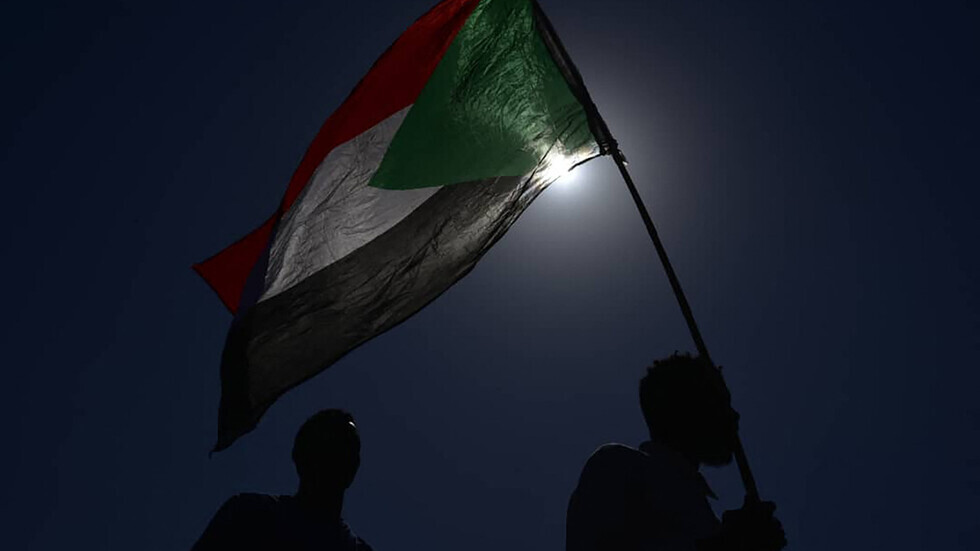 السعودية والإمارات والولايات المتحدة وبريطانيا تصدر بيانا حول التطورات في السودان