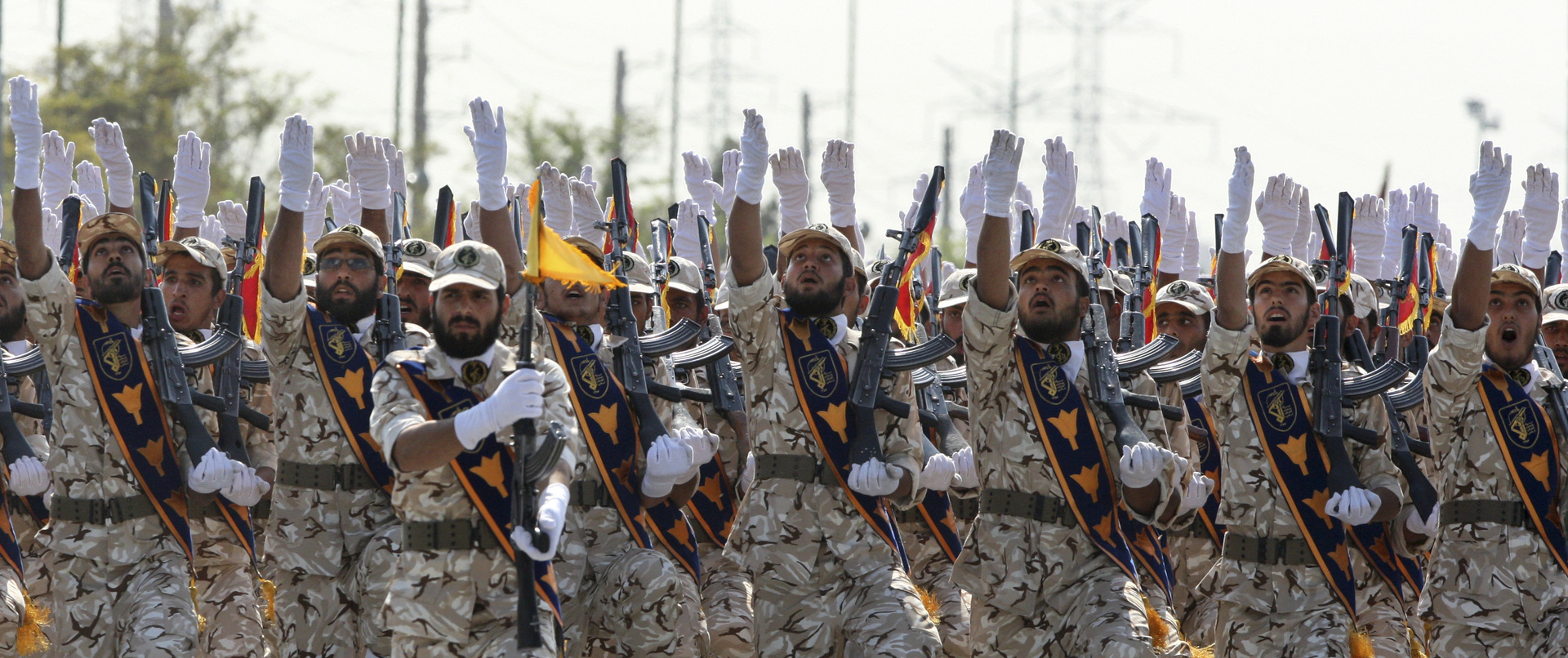 تدريب على حرب الشوارع لقوات الحرس الثوري الإيراني و