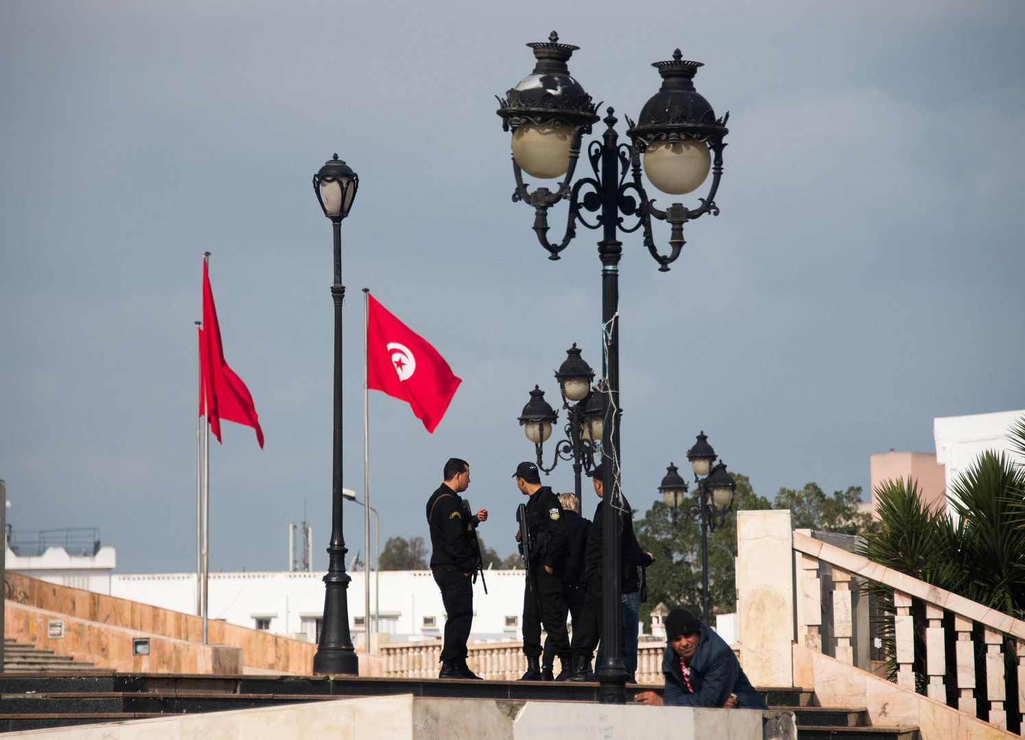 تونس.. إحالة قيادات أمنية على التقاعد الوجوبي