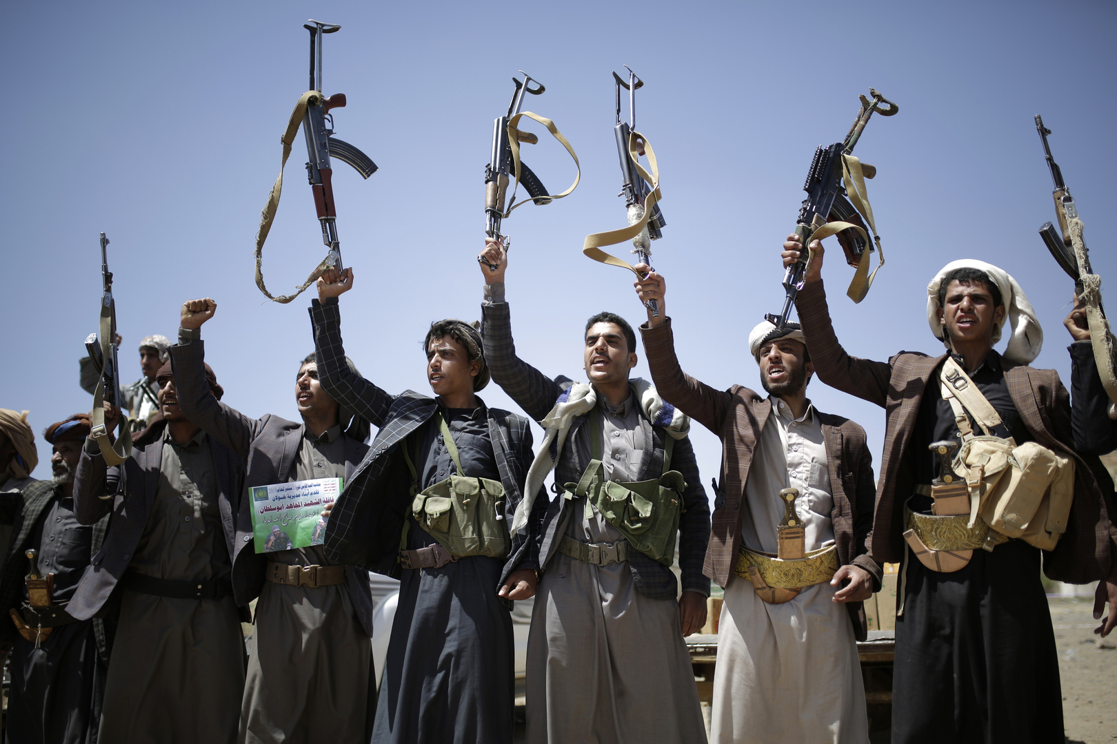 الحوثيون يقولون إنهم بصدد إصدار بيان للإعلان عن  تنفيذهم عملية عسكرية نوعية في العمق الإماراتي