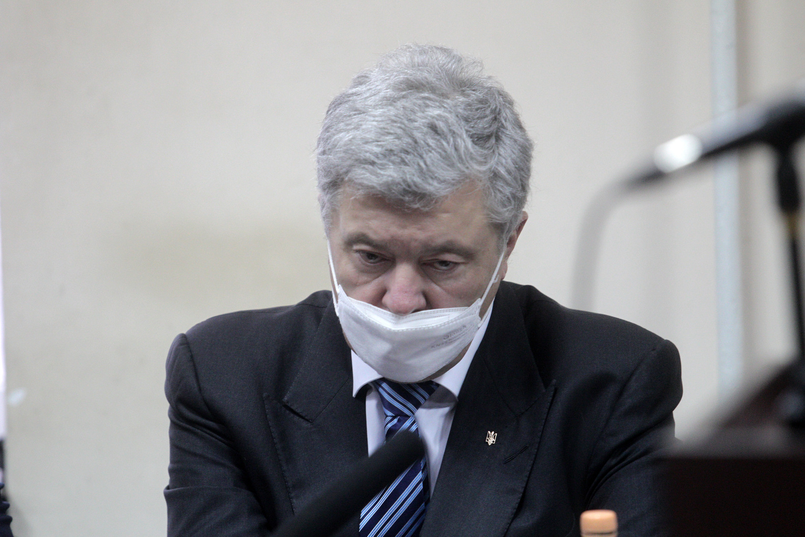 أوكرانيا.. الادعاء يطلب اعتقال بوروشينكو مع إمكانية دفع كفالة