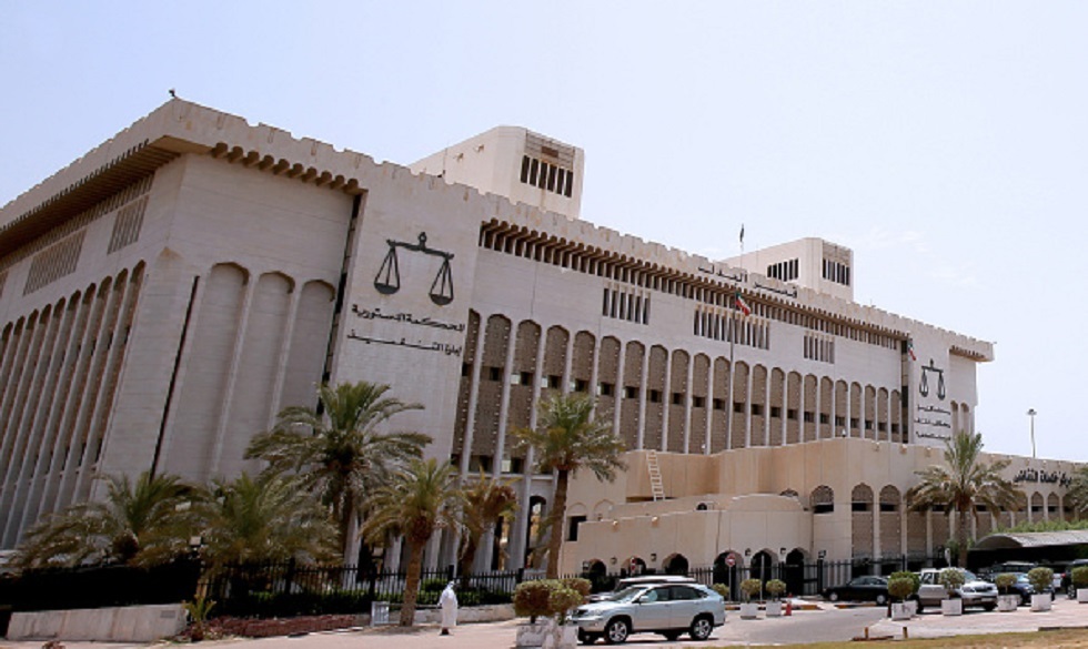 إصدار أحكام في واحدة من أندر قضايا التزوير في الكويت