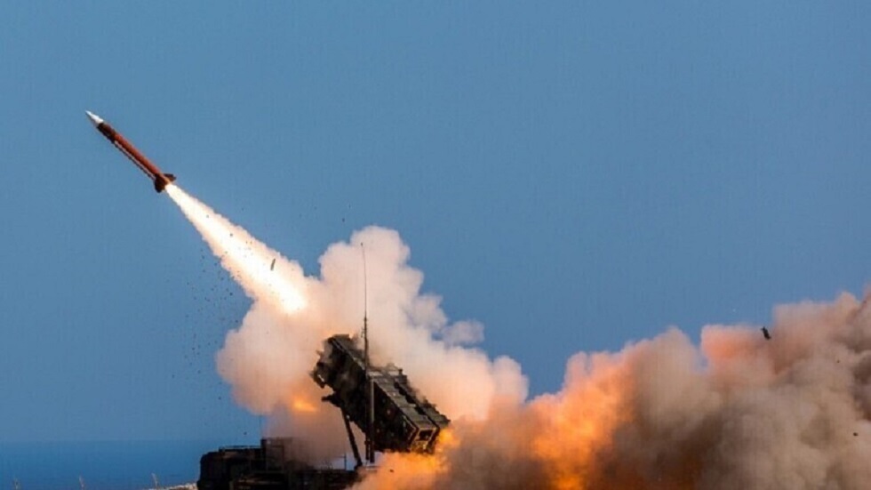 التحالف العربي: الدفاعات السعودية تدمر صاروخا بالستيا استهدف 