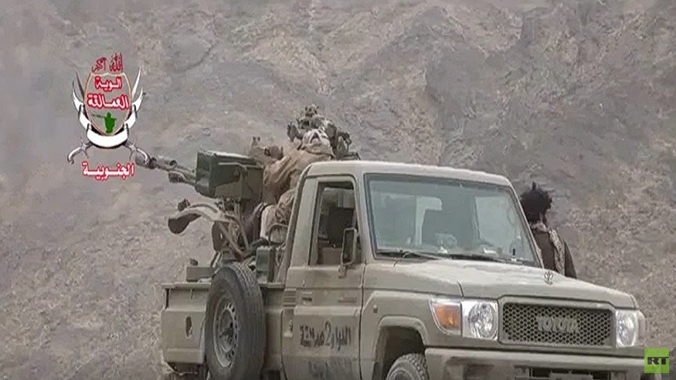 الحوثيون يستهدفون مأرب بصاروخ باليستي