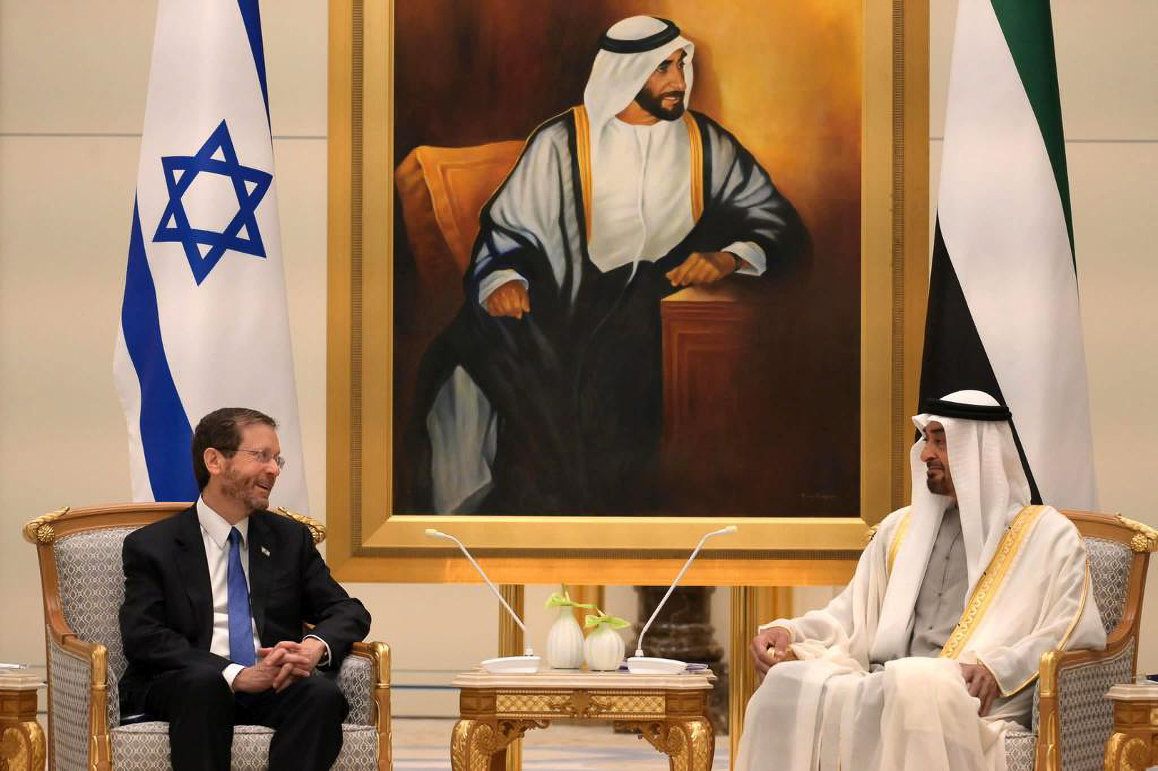 هرتسوغ: تجارة إسرائيل مع الإمارات تتجاوز الآن المليار دولار