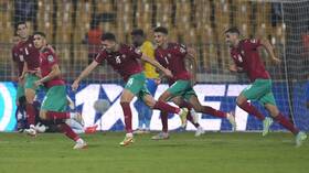 ضمت أربعة عرب.. الـ