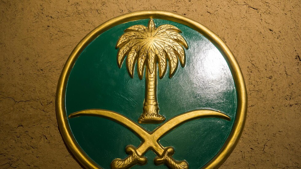 السعودية.. القبض على مقيم بحوزته 61.77 كغم من الحشيش