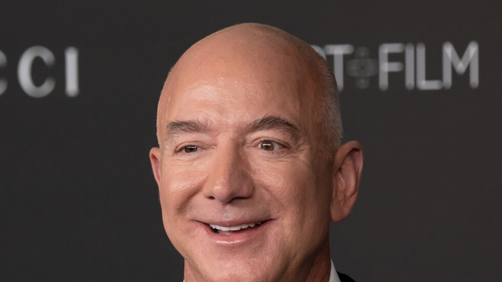 جيف بيزوس يدفع 200 مليون دولار لوضع اسمه في متحف أمريكي لمدة 50 عاما