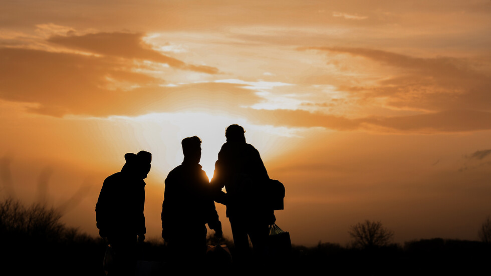 تركيا: ارتفاع عدد المهاجرين الذين توفوا جراء البرد عند حدود اليونان إلى 19 قتيلا