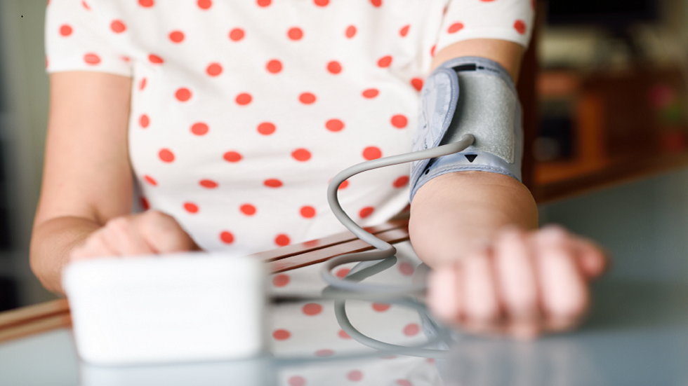 مشروب أحمر يمكن أن يخفض ضغط الدم خلال 24 ساعة