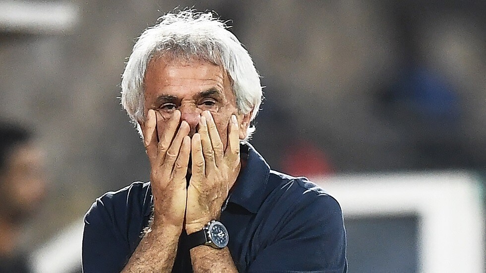 مدرب المغرب: تلقيت تهديدات بقطع رأسي.. نعم لقد بكيت