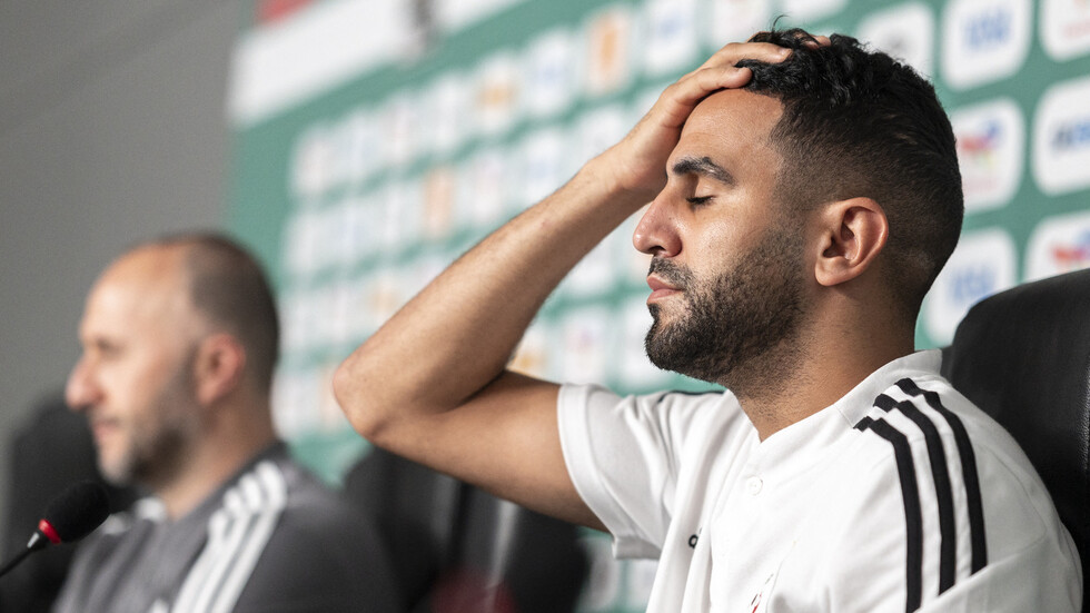 رياض محرز يخاطب الطفل المغربي العالق في بئر: 