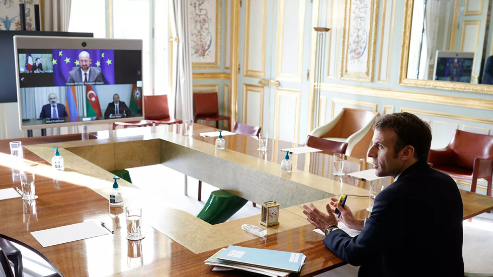 ماكرون ينظم اجتماعا مع علييف وباشينيان وميشيل