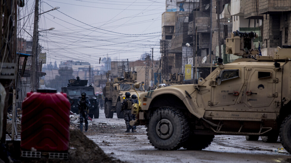 قيادي كردي": "قسد" كانت على دراية بشأن نية "داعش" استهداف سجن الحسكة وأتوقع هجمات جديدة