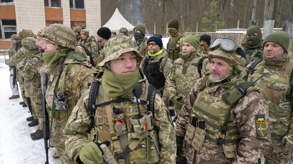 وسائل إعلام تتوقع حصيلة الضحايا لـ "الهجوم الروسي" المزعوم على أوكرانيا